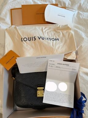 Louis Vuitton Pochette Métis Empreinte Black - Excellent Condition - Full Set